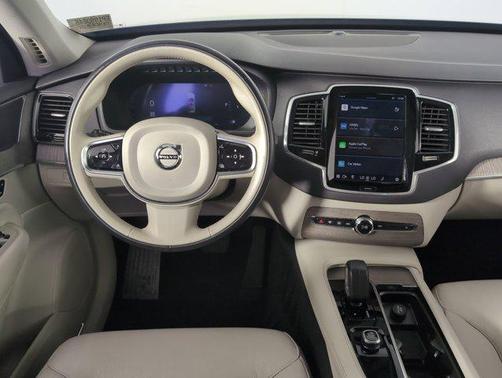 2023 Volvo XC90 B6 Plus 7-Seater