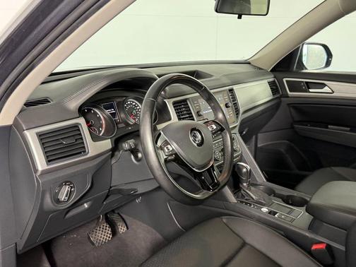 2019 Volkswagen Atlas 3.6L SE