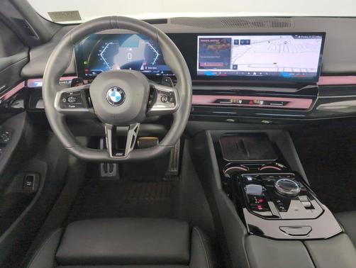 2024 BMW 540 i xDrive