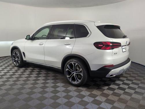 2026 BMW X5 sDrive40i