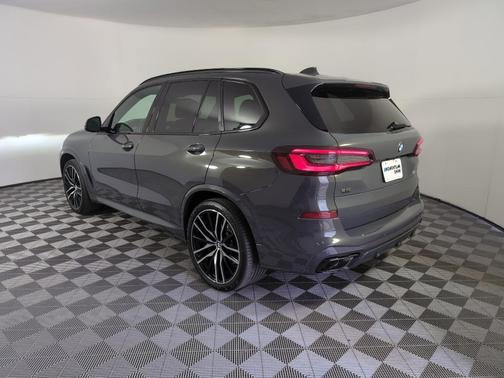 2023 BMW X5 M50i