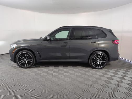 2023 BMW X5 M50i