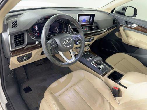 2019 Audi Q5 2.0T Premium Plus