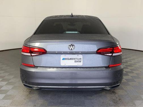 2021 Volkswagen Passat 2.0T SE