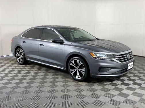 2021 Volkswagen Passat 2.0T SE