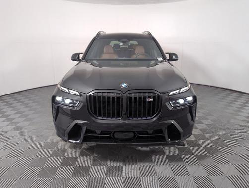 2026 BMW X7 M60i