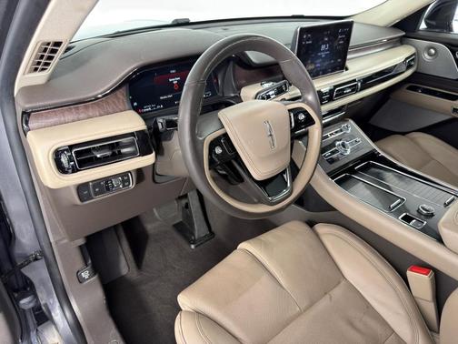 2022 Lincoln Aviator Reserve AWD