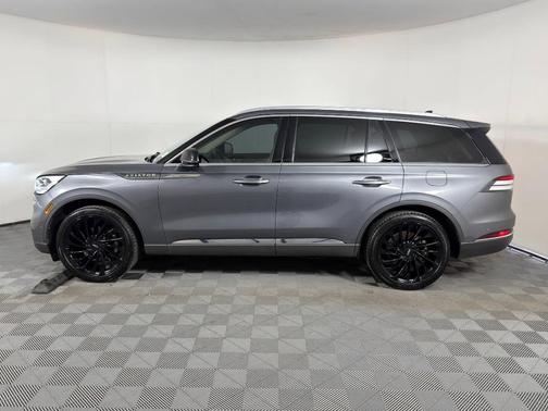 2022 Lincoln Aviator Reserve AWD