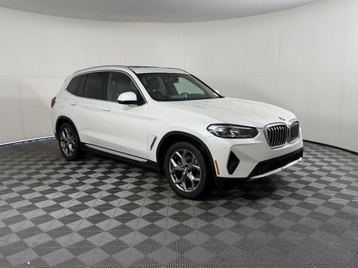 Mineral White Metallic 2022 BMW X3 sDrive30i