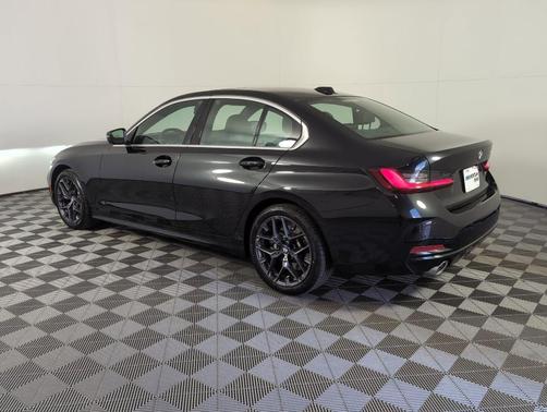 2025 BMW 330 i