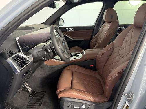 Brooklyn Gray Metallic 2026 BMW X5 sDrive40i