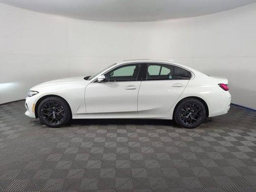 2025 BMW 330 i