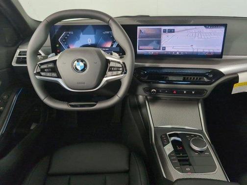 2025 BMW 330 i