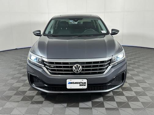 2020 Volkswagen Passat 2.0T R-Line
