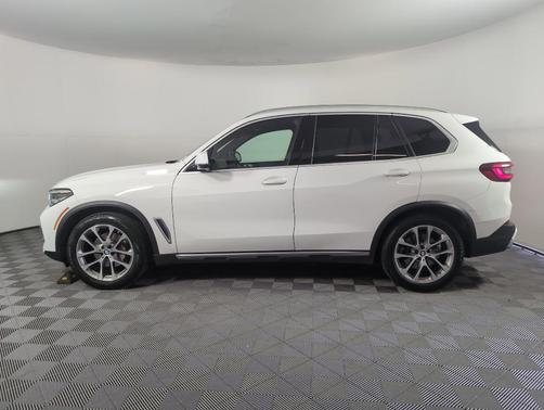 2022 BMW X5 sDrive40i