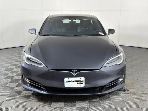 2020 Tesla Model S Long Range