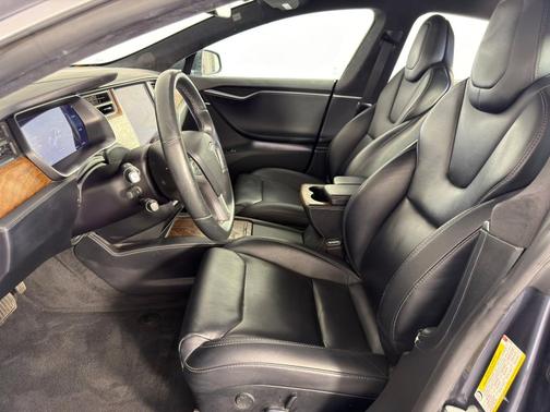 2020 Tesla Model S Long Range