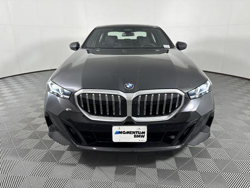 2024 BMW 530 i