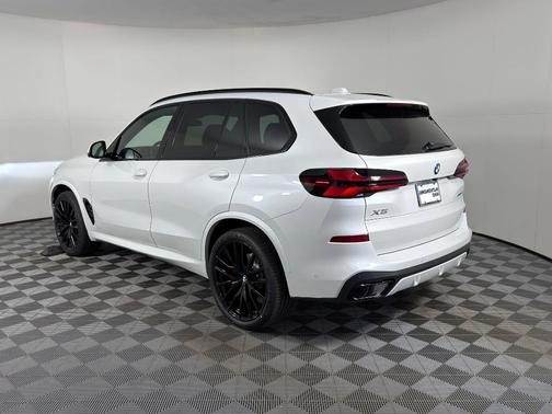 2026 BMW X5 sDrive40i
