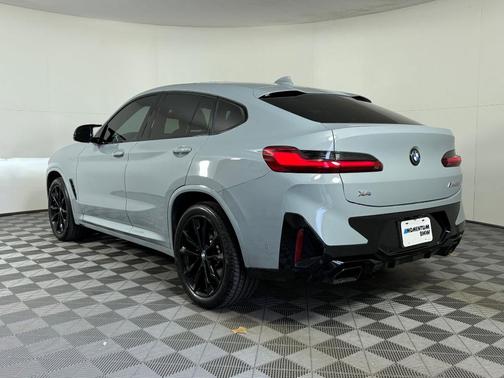 2024 BMW X4 M40i