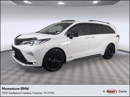 2021 Toyota Sienna XSE 7 Passenger