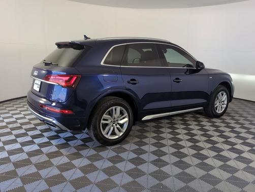 2022 Audi Q5 45 S line quattro Premium