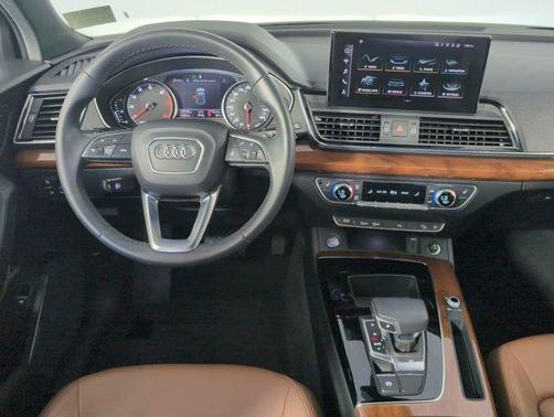 2022 Audi Q5 45 S line quattro Premium