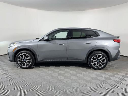 2025 BMW X2 xDrive28i