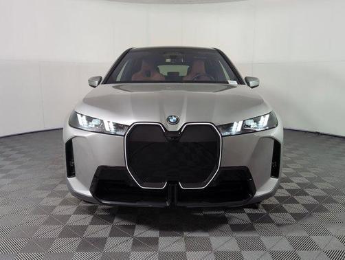 2026 BMW iX xDrive45