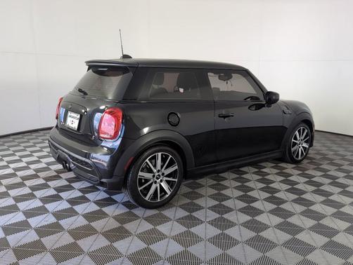 2023 MINI Hardtop Cooper S