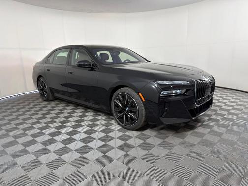 2026 BMW 760 760i xDrive