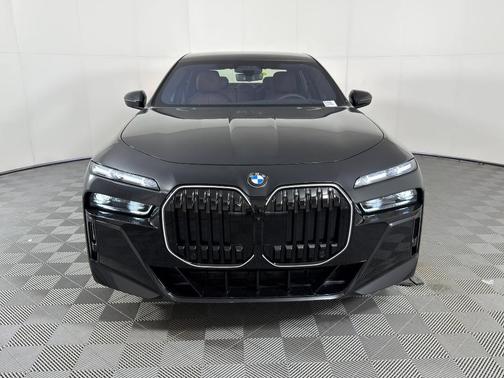 2026 BMW 760 760i xDrive