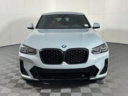 2023 BMW X4 xDrive30i