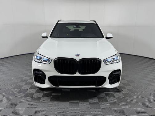 Alpine White 2022 BMW X5 sDrive40i