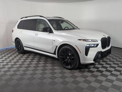 2026 BMW X7 M60i