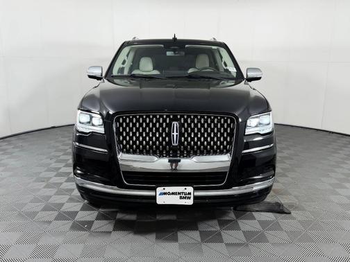 Black 2022 Lincoln Navigator Black Label