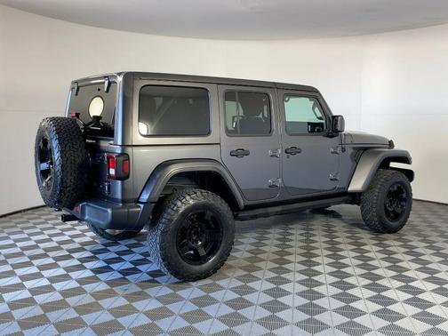 2018 Jeep Wrangler Unlimited Sahara