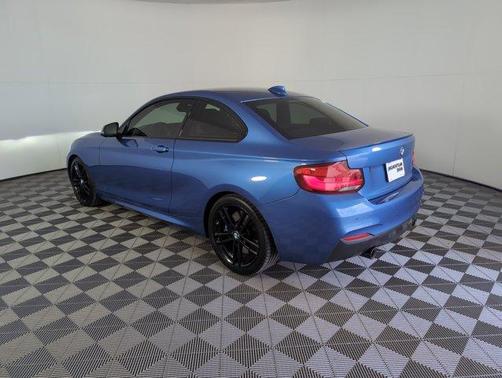 2019 BMW M240 i