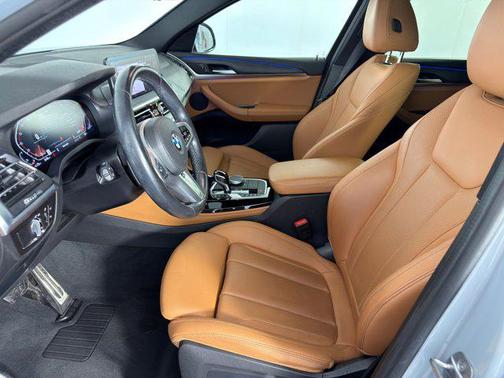2022 BMW X4 xDrive30i