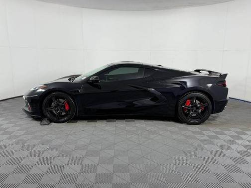 2020 Chevrolet Corvette Stingray w/2LT