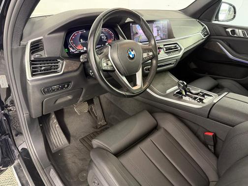 Jet Black 2019 BMW X5 xDrive40i