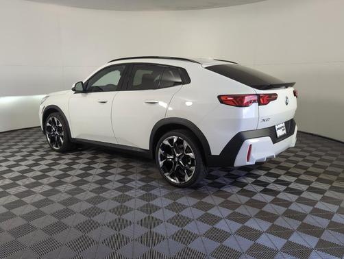 2026 BMW X2 xDrive28i