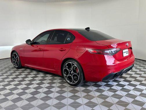 2024 Alfa Romeo Giulia Veloce