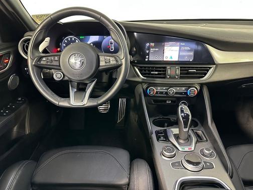 2024 Alfa Romeo Giulia Veloce