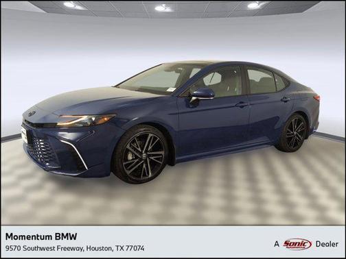 2025 Toyota Camry XLE