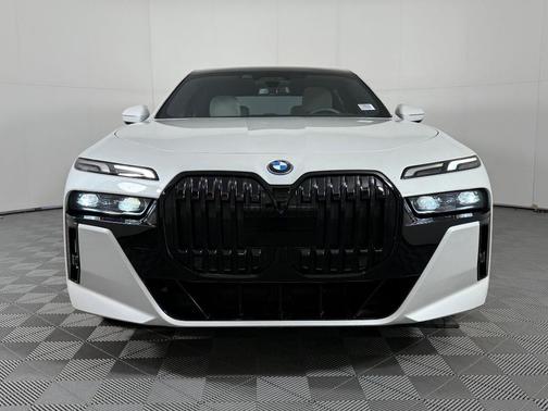 2023 BMW i7 xDrive60