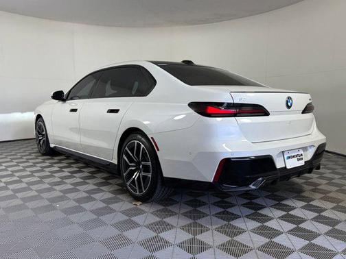 2023 BMW i7 xDrive60