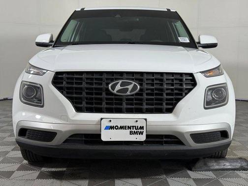 2021 Hyundai VENUE SE