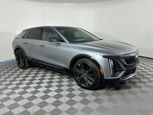 2024 Cadillac LYRIQ Sport