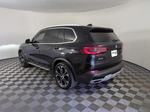 2022 BMW X5 sDrive40i